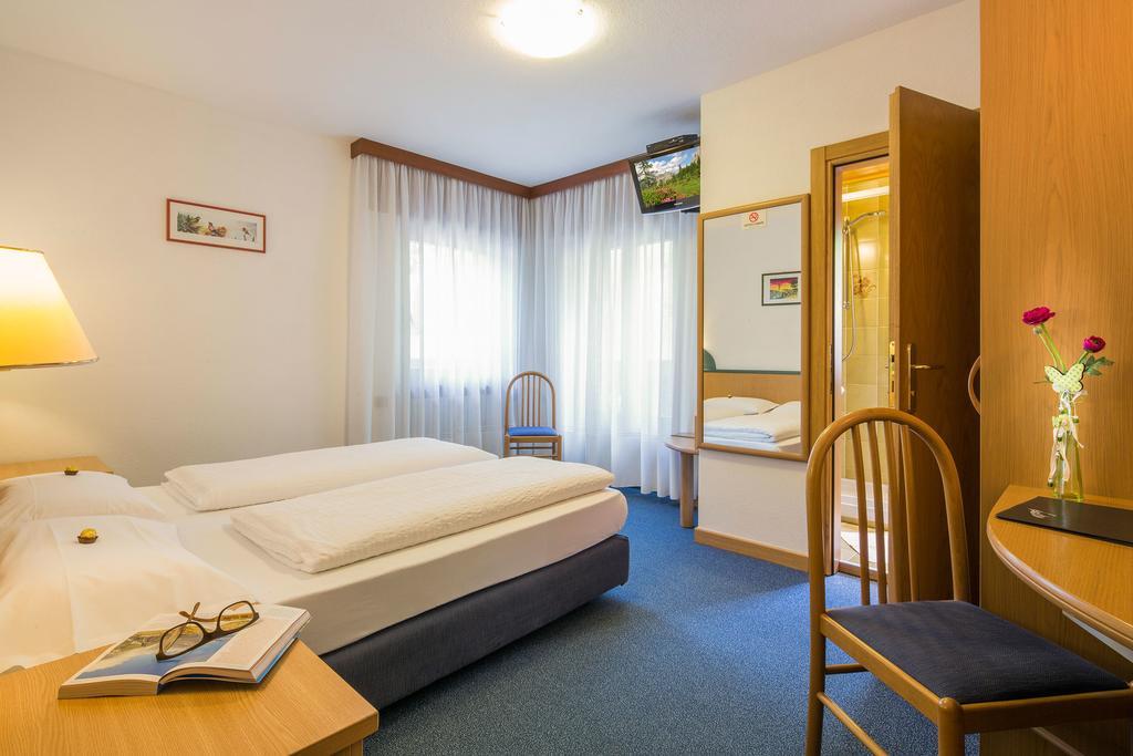 Hotel Garni Ai Serrai Rocca Pietore Exterior photo